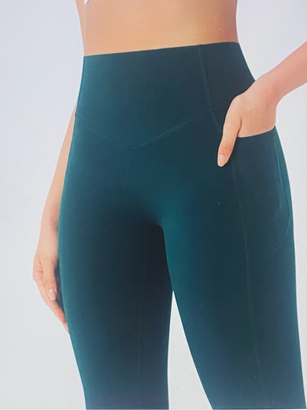 1X. 7/8 HALARA TUMMY CONTROL BUTT LIFTING RUCHED SHAPING LEGGINGS
(DEFECT) - Picture 5 of 12